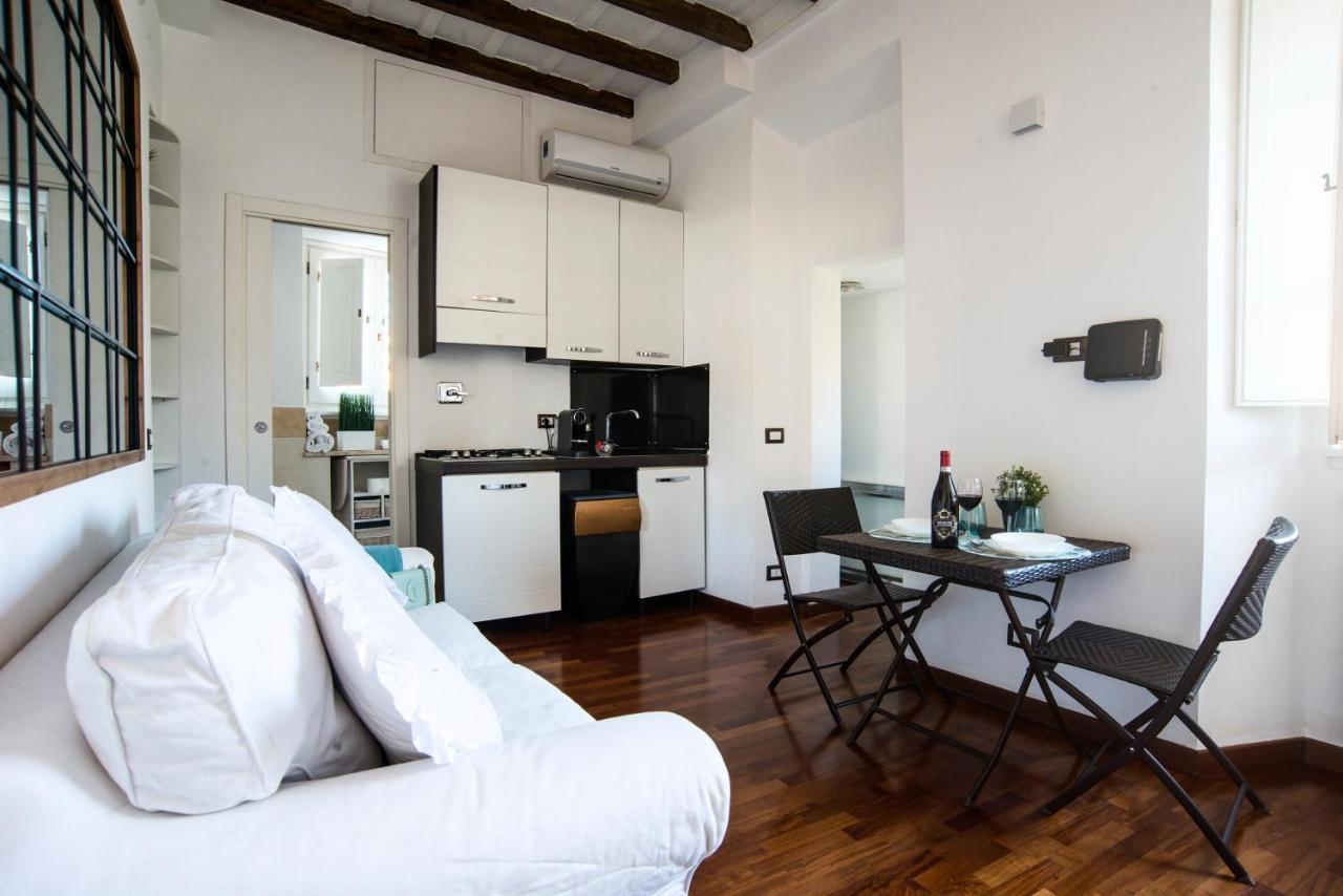 Navona New Charme Art Apartament โรม ภายนอก รูปภาพ